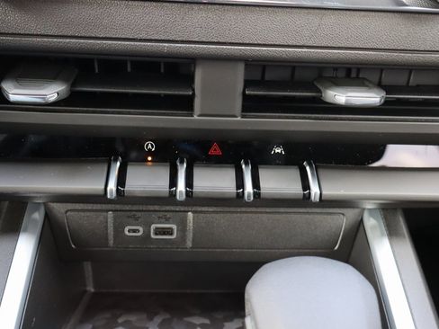 New 2026 Chevrolet Colorado W/T image 13