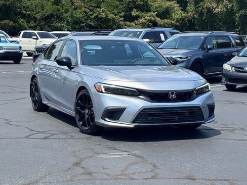 Used 2024 Honda Civic Sport image 1