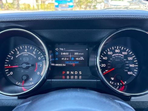 Certified 2017 Ford Mustang Premium image 17