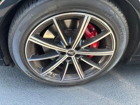 Used 2022 Audi SQ7 Prestige AWD/4WD image 3