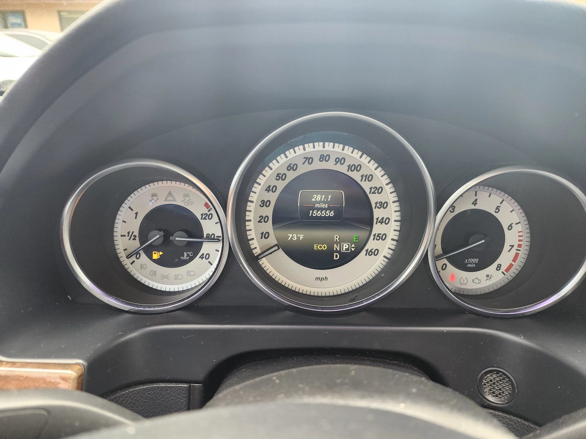 Used 2014 Mercedes-Benz E 350 4MATIC Sedan image 17