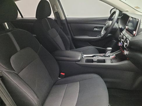 Used 2021 Nissan Sentra SV FWD image 21