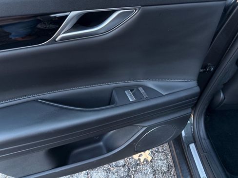 Used 2023 Genesis G80 2.5T image 20