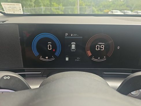 Certified 2025 Hyundai Kona SEL FWD image 19