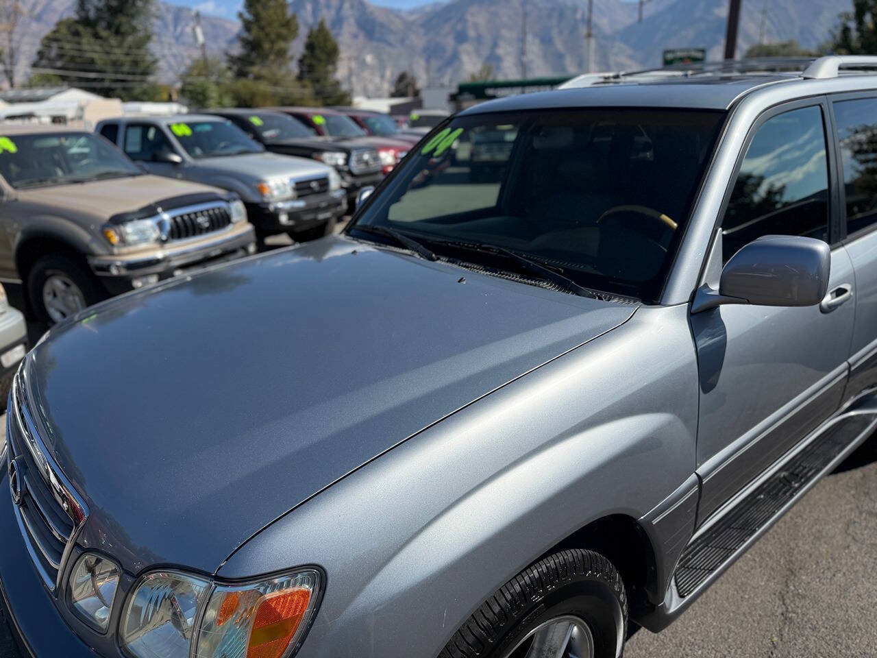 Used 2004 Lexus LX 470 4WD image 25