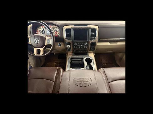 Used 2018 RAM 1500 Laramie Longhorn AWD/4WD image 13
