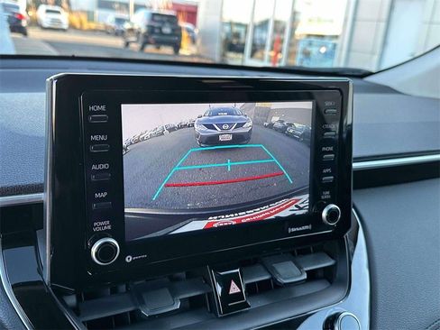 Used 2022 Toyota Corolla Cross LE image 26