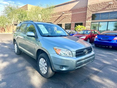 Used 2007 Toyota RAV4 2WD image 3