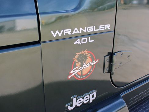 Used 1998 Jeep Wrangler Sahara image 39