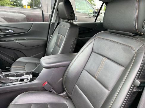 Used 2024 Chevrolet Equinox Premier AWD/4WD image 20