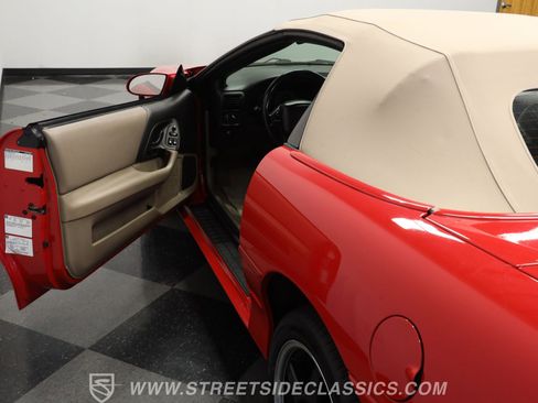 Used 2002 Chevrolet Camaro Z28 image 32