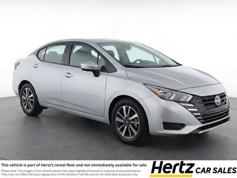 Used 2025 Nissan Versa SV FWD image 1