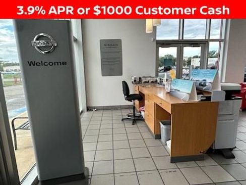 New 2026 Nissan Sentra SR w/ Floor Mat Package FWD image 40