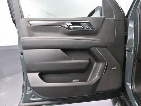 Used 2025 Chevrolet Tahoe RST w/ Comfort Package AWD/4WD image 22