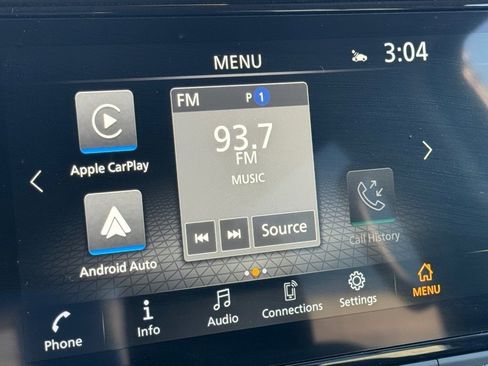 Used 2025 Nissan Frontier SV image 23