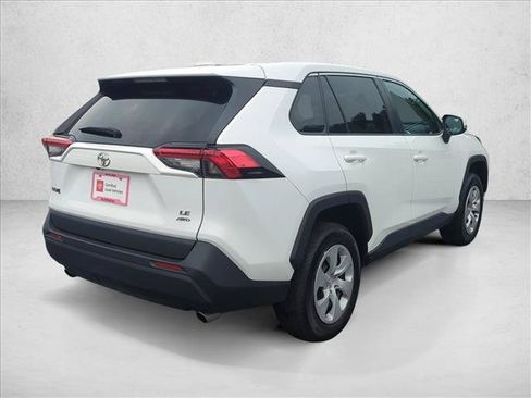 Used 2024 Toyota RAV4 LE AWD/4WD image 5