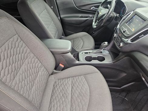 Used 2021 Chevrolet Equinox LT FWD image 19