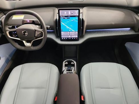 New 2026 Volvo EX30 Ultra w/ Protection Package Premier image 4