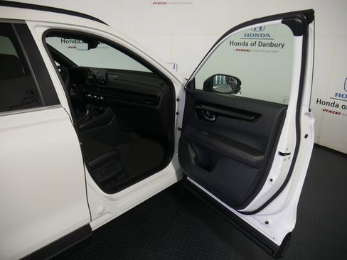 New 2026 Honda CR-V Sport Touring image 7
