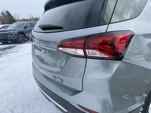 Used 2023 Chevrolet Equinox LT image 15