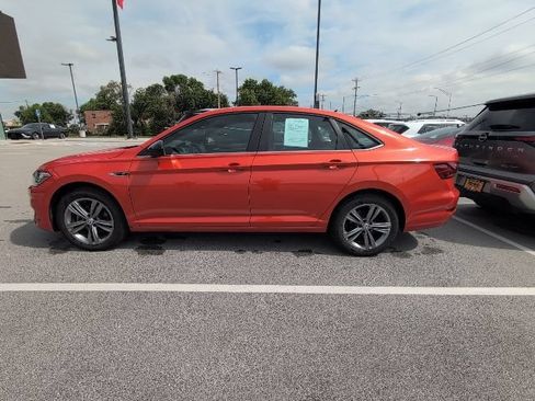 Used 2019 Volkswagen Jetta R-Line FWD image 1