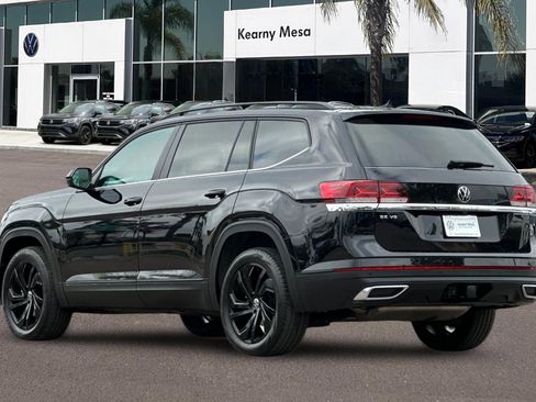 Used 2023 Volkswagen Atlas SE w/ Black Wheel Package FWD image 6