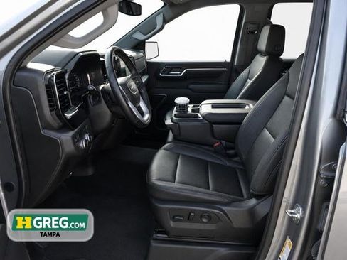 Used 2025 GMC Sierra 1500 SLT RWD image 10