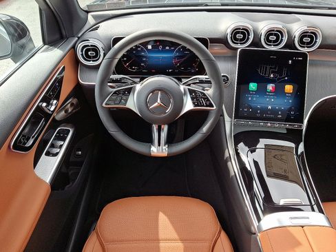 New 2026 Mercedes-Benz GLC 300 4MATIC image 9