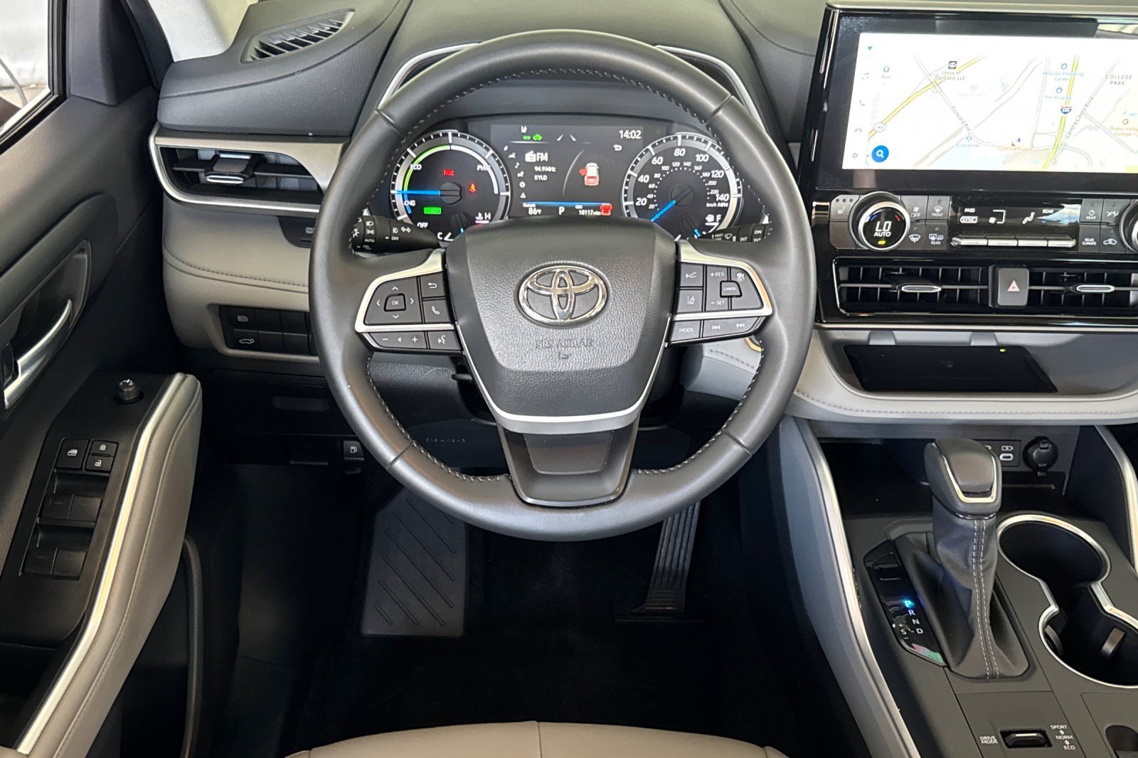 Certified 2026 Toyota Highlander XLE AWD/4WD image 33