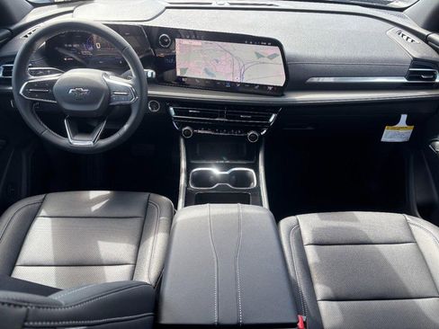 New 2026 Chevrolet Traverse LT w/ Midnight/Sport Edition image 7