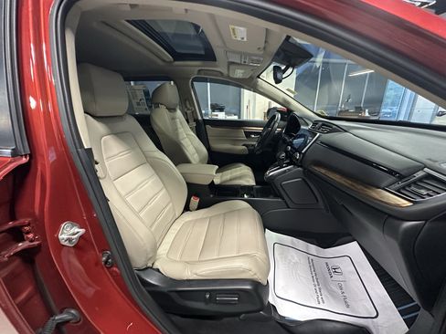 Used 2019 Honda CR-V Touring image 27