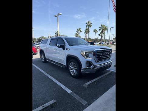 Used 2022 GMC Sierra 1500 SLT RWD image 1
