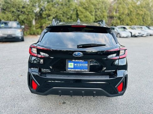 Used 2025 Subaru Crosstrek 2.0i Premium image 7