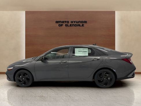 New 2026 Hyundai Elantra Sport FWD image 2