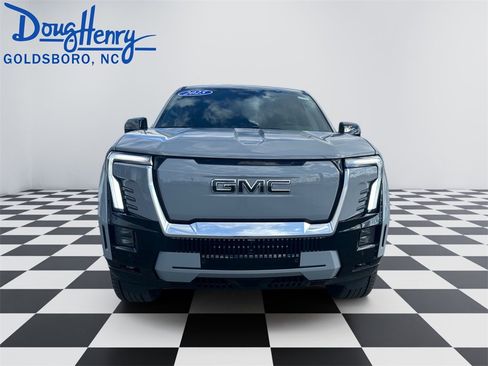 New 2025 GMC Sierra EV Denali image 8