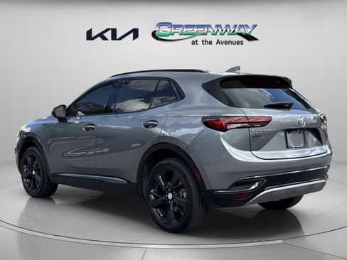 Used 2021 Buick Envision Essence w/ Sport Touring Package FWD image 5