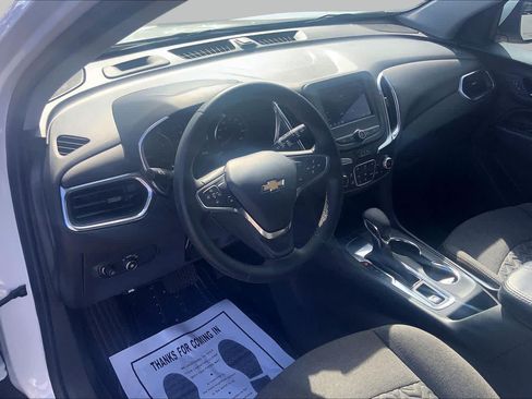 Used 2024 Chevrolet Equinox LT FWD image 18