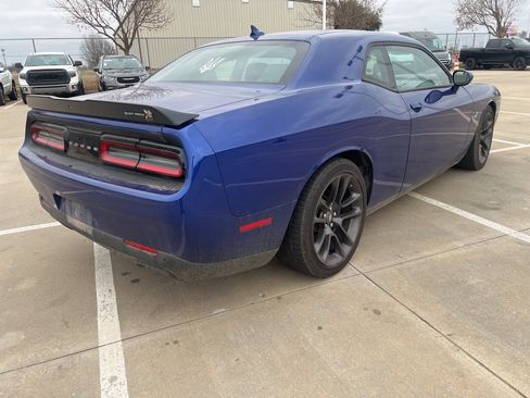 Used 2020 Dodge Challenger R/T Scat Pack w/ Shaker Package image 5