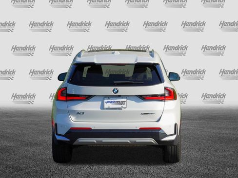 Used 2023 BMW X1 xDrive28i w/ Premium Package AWD/4WD image 7