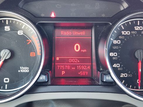 Used 2011 Audi A5 2.0T Premium Plus image 9