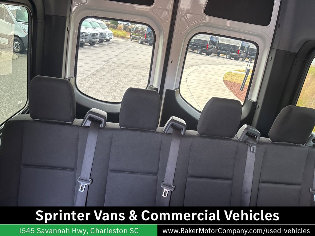 Used 2024 Mercedes-Benz Sprinter 2500 image 25