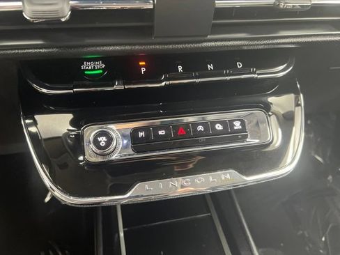 Certified 2023 Lincoln Corsair AWD w/ Equipment Group 101A image 17