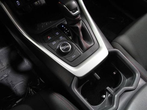 Used 2023 Toyota RAV4 SE image 16