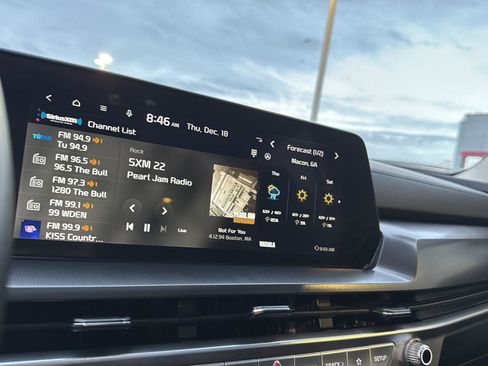 Used 2024 Kia Telluride S w/ S Sunroof Package image 21