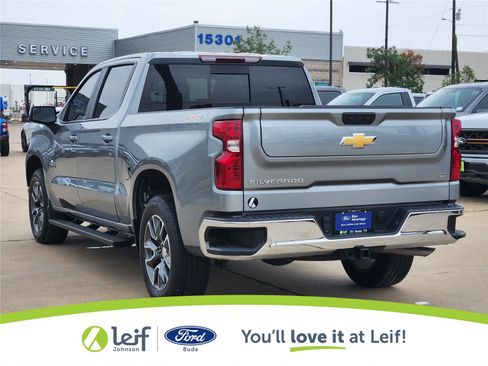 Used 2025 Chevrolet Silverado 1500 LT w/ Texas Edition Plus AWD/4WD image 4