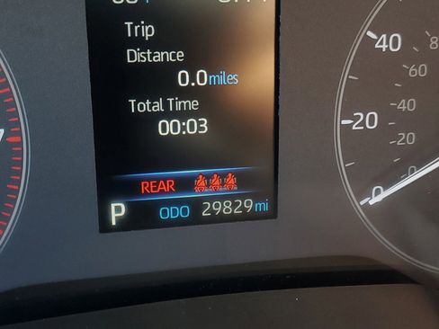 Certified 2024 Toyota Corolla Cross SE image 24