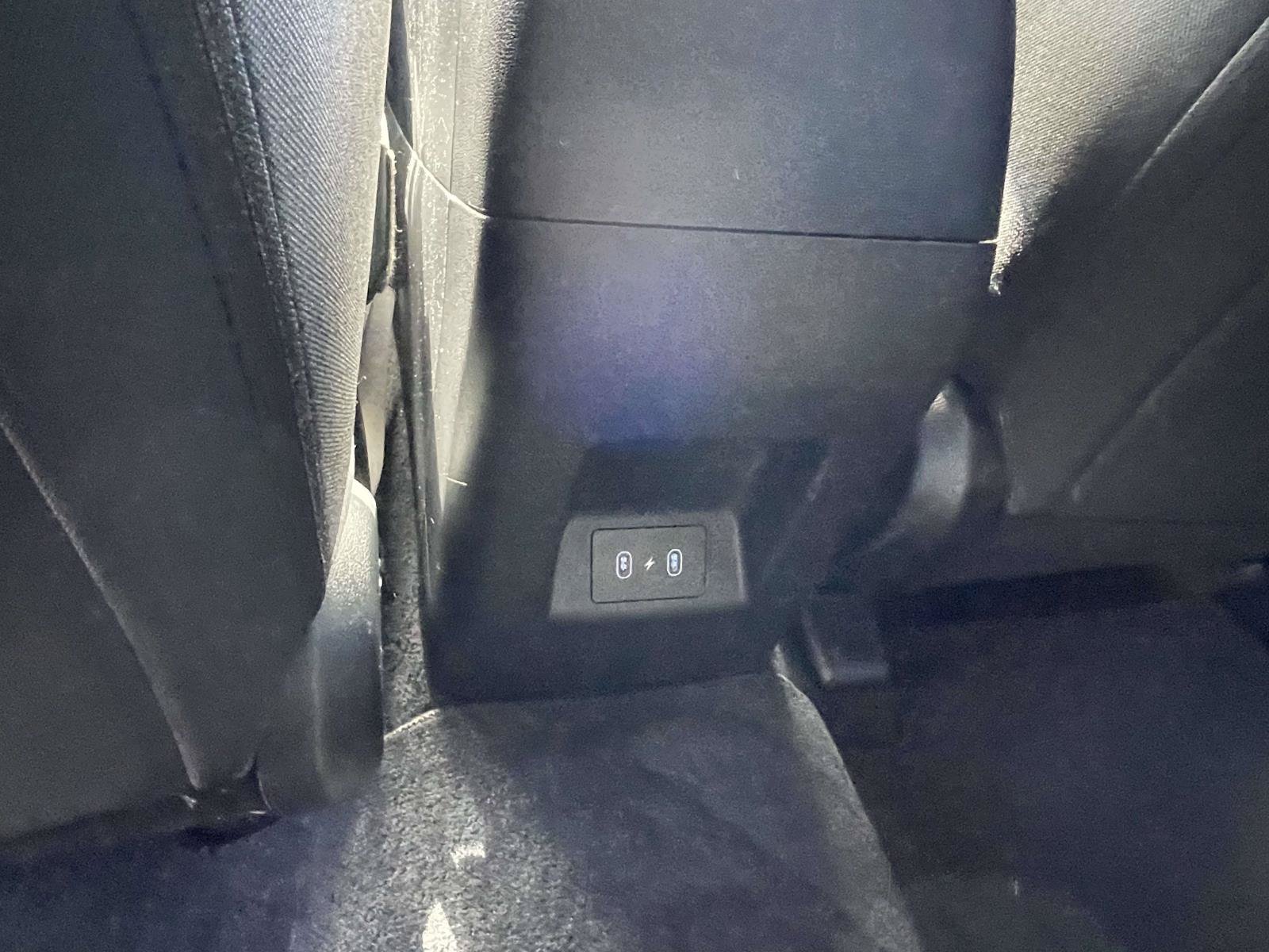 Used 2025 Hyundai Tucson SE FWD image 11
