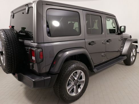 Used 2021 Jeep Wrangler Unlimited Sahara image 11