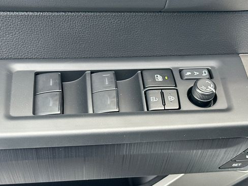 New 2026 Toyota Tundra Platinum AWD/4WD image 13