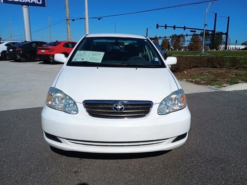 Used 2006 Toyota Corolla CE image 2
